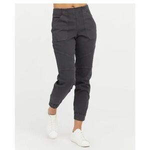Spanx stretch twill cargo jogger size M